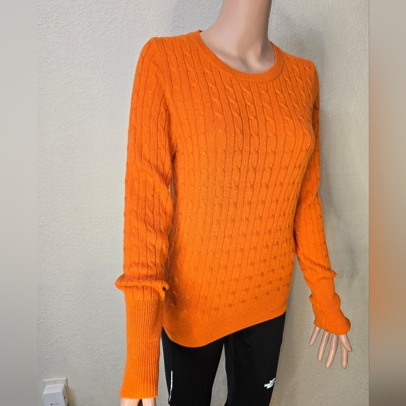 GAP Sweater Womens Size Medium Orange Cable Knit Fisherman Pullover Long Sleeved - Picture 5 of 10